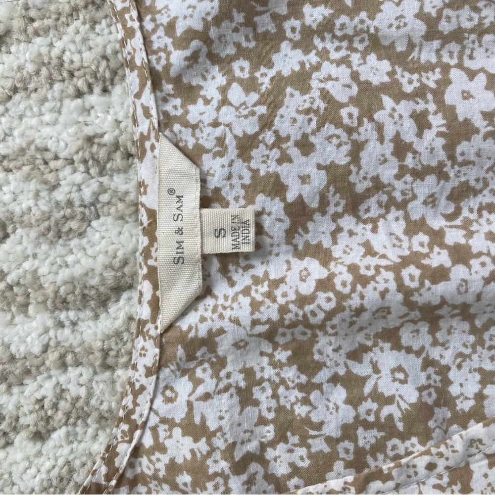 Sim and Sam Beige Floral Cropped Top with Ruching